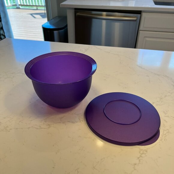 Never Used Tupperware Canister, Impressions and Modular Mates - Picture 9 of 16